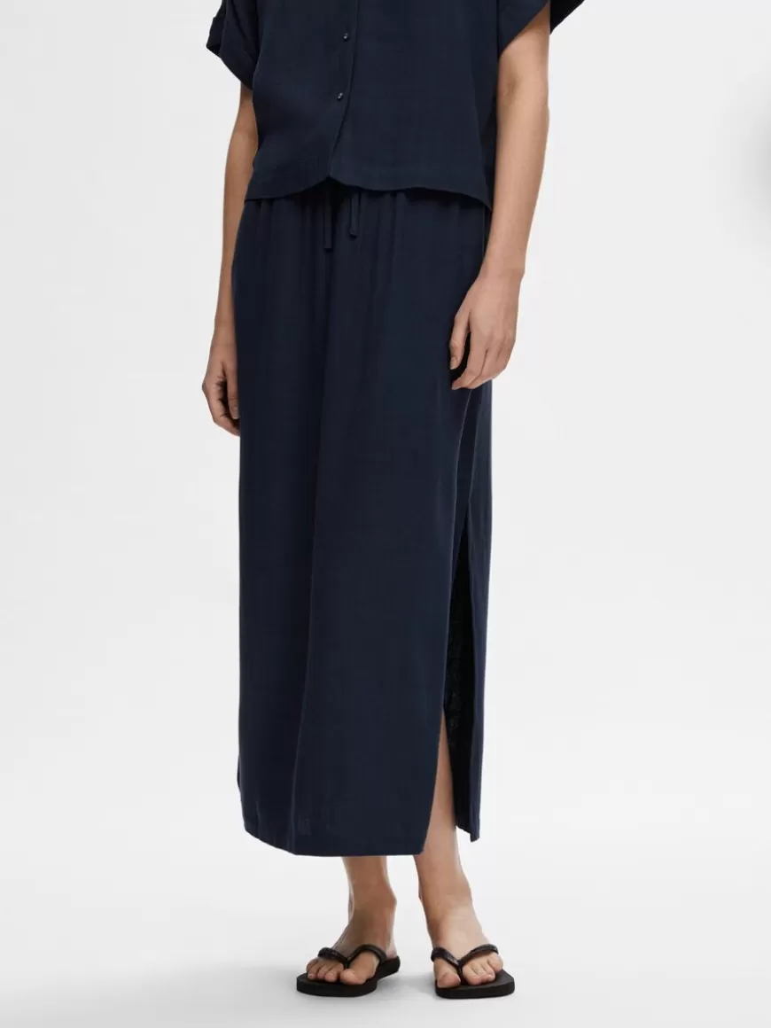 SELECTED HIGH WAISTED MAKSISKJØRT Blue Clearance