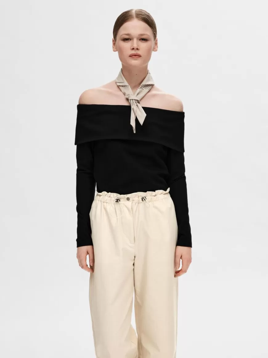 SELECTED LANGERMET OFF-SHOULDER TOPP Black Hot