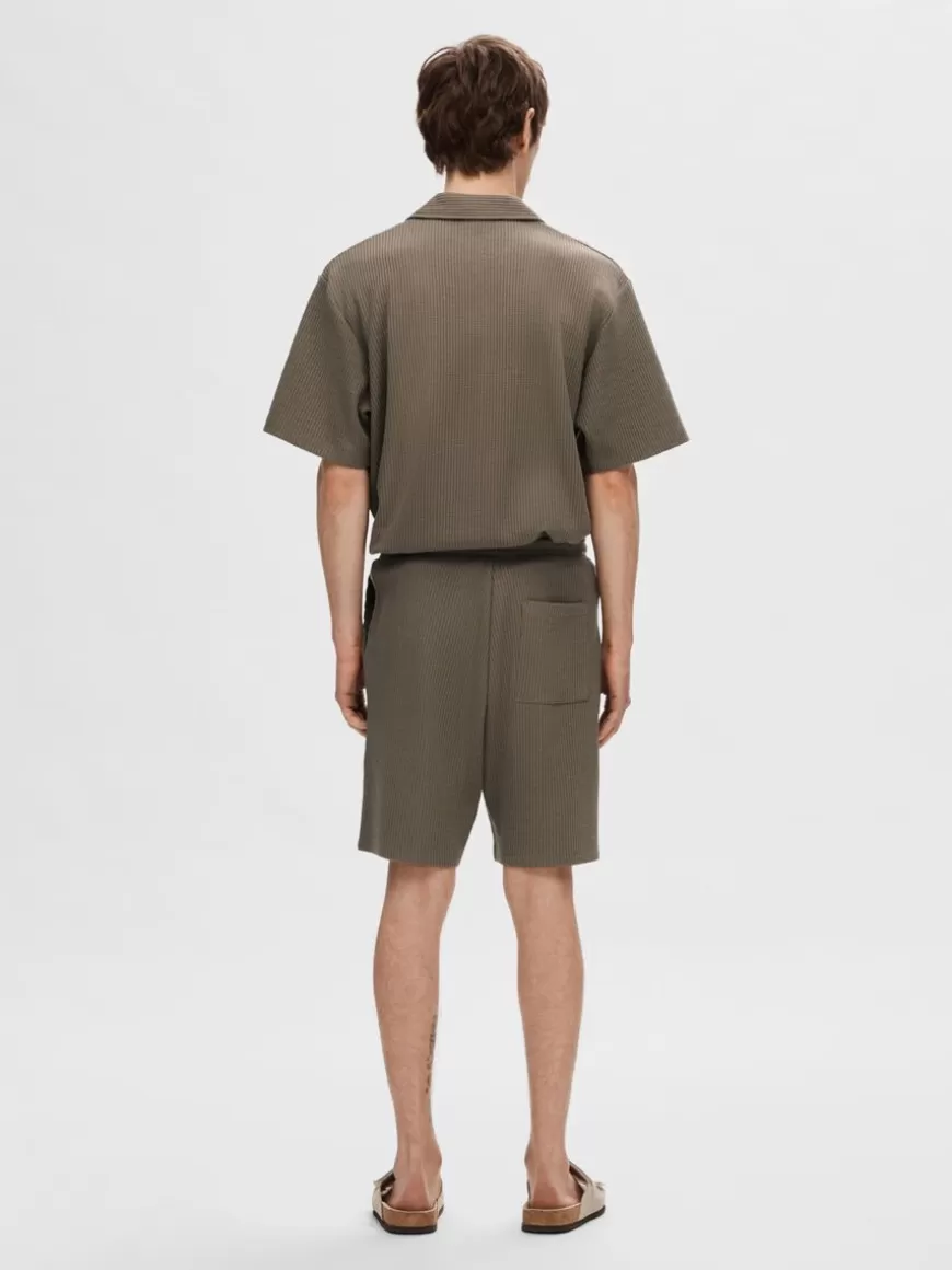 SELECTED VAFFEL SHORTS Brown Flash Sale